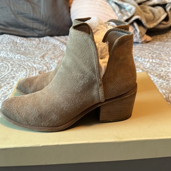 Used boots - Picture 3 of 6